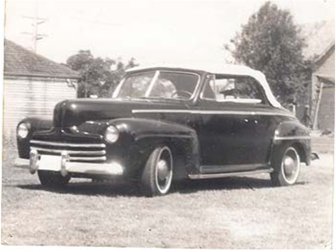 1947 Ford